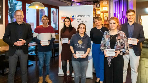 Kai Klose, Alain aus Volkmarsen, Jamie aus Reiskirchen, Mariana aus Gießen, Miriam Zeleke, Jessica Jolene aus Hanau, Mika aus Aßlar (v.l.n.r.)