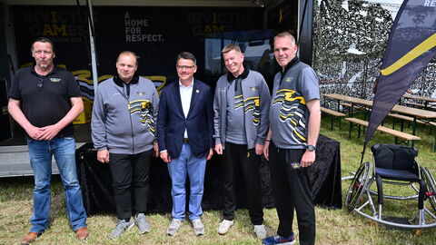 Ministerpräsident Boris Rhein zu Besuch beim „Tag der ehrenamtlichen Einsatzkräfte“