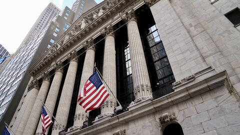 Außenansicht der Börse in New York City. 